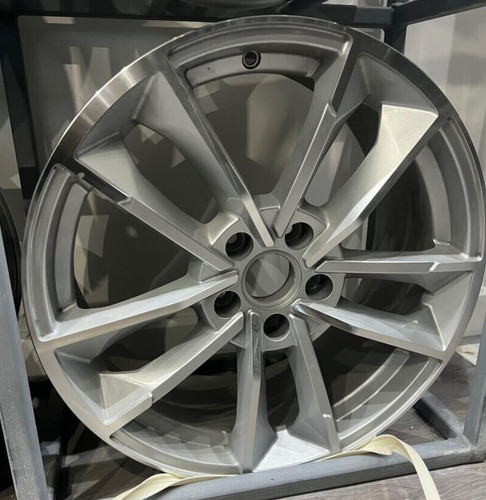 Silver alloy wheels - 4x,