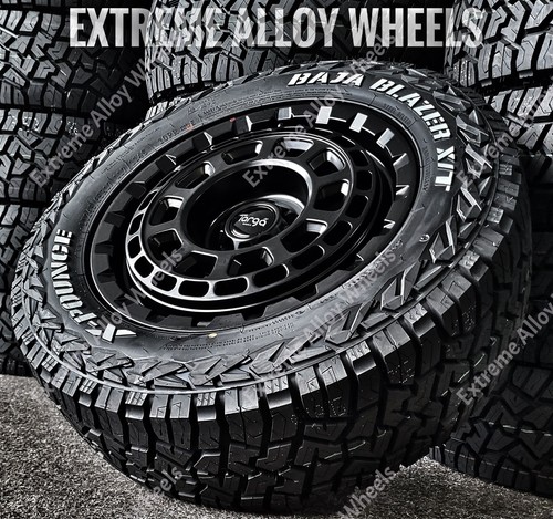 Black tg9 alloy wheels - black,